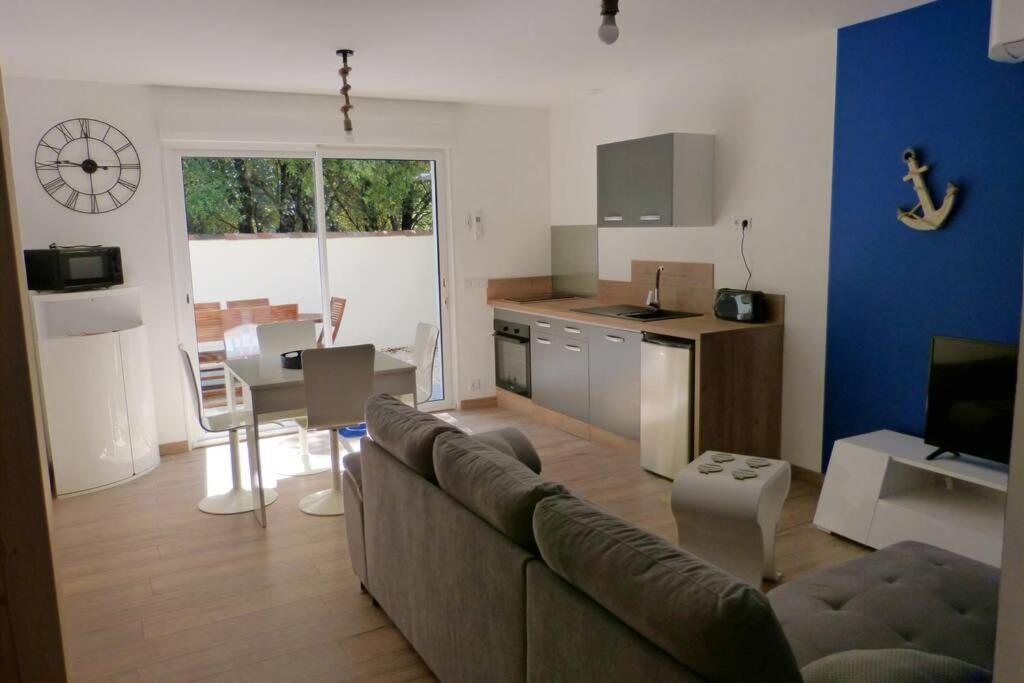 Gite Entierement Renove Sur Le Theme De La Mer. Carpentras Eksteriør billede